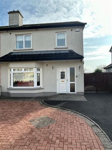 25 The Meadows, Ballaghaderreen, Roscommon