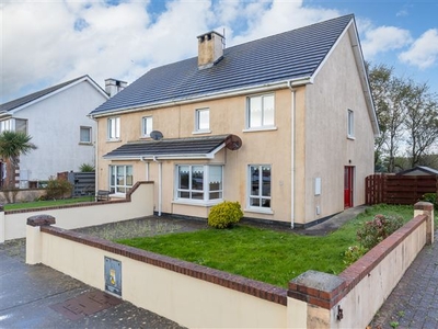 74 Laurel Grove, Tagoat, Wexford