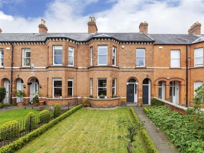 83 St Lawrence Road, Clontarf, Dublin