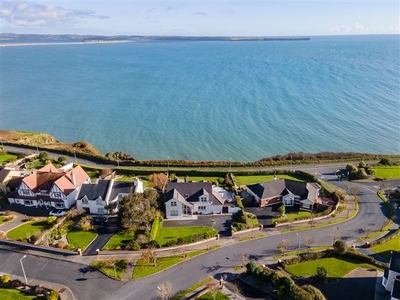 9 Carrigeenlea, Cliff Road, Tramore, Waterford