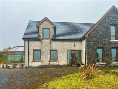 No.2 Radharc Na Bhaile, Dowra road, Drumshanbo, Co.Leitrim N41 AK54