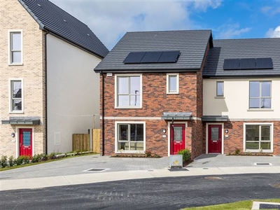 Norhalton, Raynoldstown Village, Dundalk, Louth