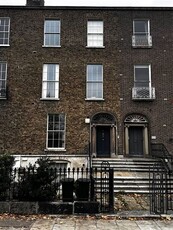 Apartment 2, 10 Herbert Place, Dublin 2, County Dublin