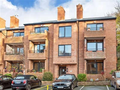 44 Packenham Apartments, Monkstown, Co. Dublin