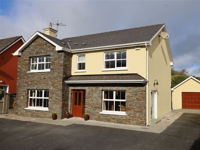 16 Castlewoods, Castlebernard, Bandon, West Cork