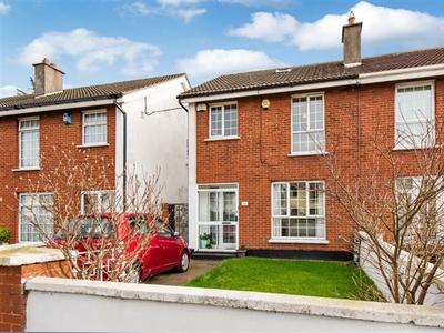 31 Llewellyn Close, Rathfarnham, Dublin 16