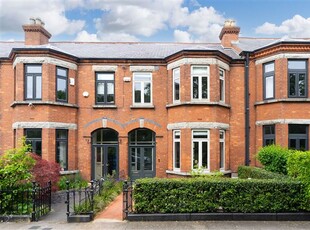 18 Eaton Square, Terenure, Dublin 6