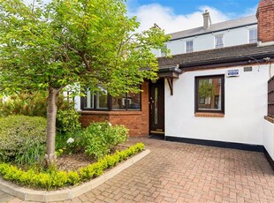 8 Martello Wood, Sandymount, Dublin 4