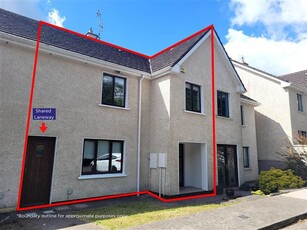 10 Clover Hill, Carrigaline, Cork