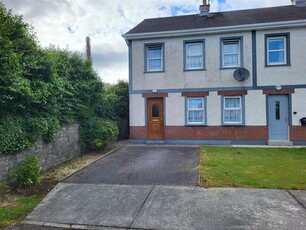 10 The Fairgreen, Charlestown, Mayo