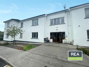 21 Oakwood Retirement Village, Roscommon Town, Roscommon