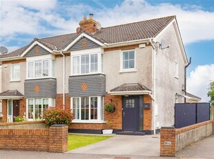 25 Caragh Meadows, Naas, County Kildare