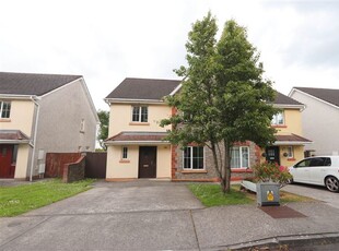 35 Manor Hill, Charleville, County Cork