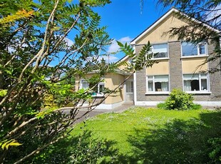 8 Ballinaspig Lawn, Bishopstown, Cork