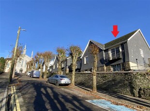 6 The Belfry, Carmel Avenue, Kinsale, County Cork