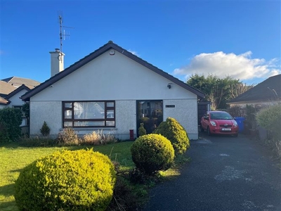 14 Cloonarkin Drive, Oranmore, Galway