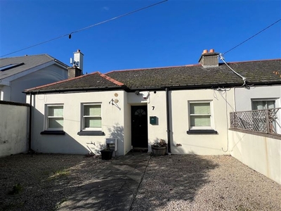7 Grotto Avenue, Booterstown, Dublin