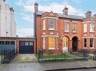 31 Lindsay Road, Glasnevin, Dublin 9