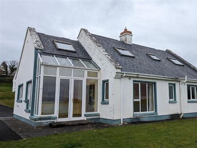 13 Rockmount, Portsalon, Co. Donegal