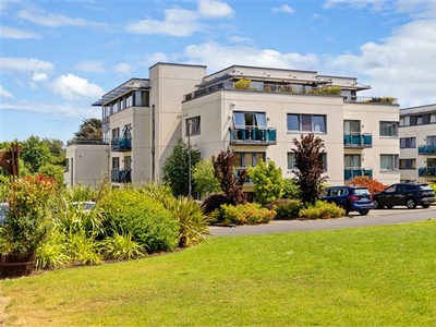 22 Mercer House, Brennanstown Square, Cabinteely, Dublin 18