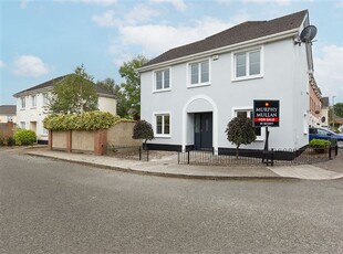 2 Curragh Hall Ave, Dublin 15, Dublin