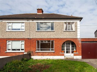 81 Pinewood Crescent, Glasnevin North, Glasnevin, Dublin 11