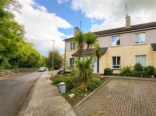 18 Glen Richards Cove, Poulshone, Gorey, Wexford