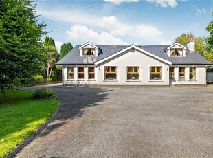 Oakvale Lodge, Clownings, Straffan, Kildare