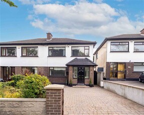 30 Rossmore Crescent, Templeogue, Dublin 6W