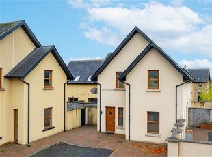 37 Springfield Grove, Rossmore Village, Tipperary Town, Tipperary