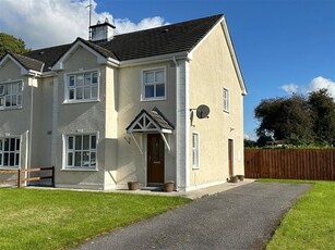 4 Castlegrove, Ballymote, Co. Sligo