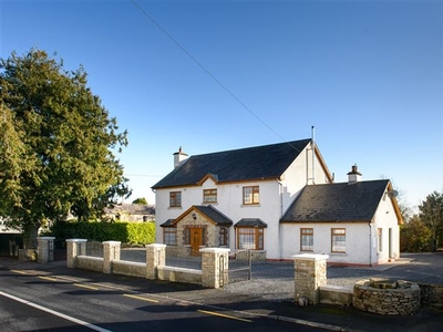 Roseanllis Village, Mountmellick, Laois