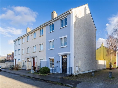 31 Bremore Castle, Balbriggan, Dublin