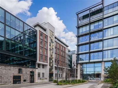 29 Hanover Court, Grand Canal Dk, Dublin 2