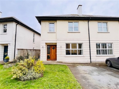 74 Springfield Crescent, Tipperary Town, Tipperary