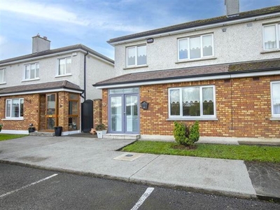 8 Cairn Court, Ratoath, Meath