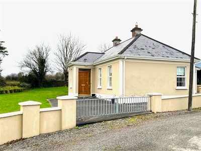 Carrownalasson, Four Mile House, Roscommon