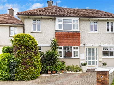 6 Drumkeen Manor, Rochestown Avenue, Dun Laoghaire, County Dublin