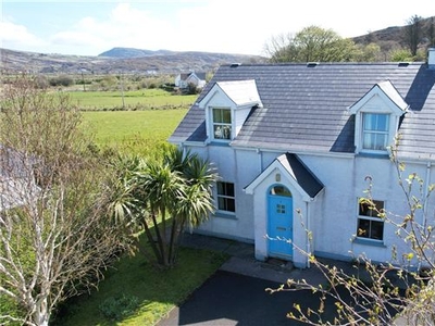 6 Tullagh View, Crossconnell, Clonmany, Co. Donegal