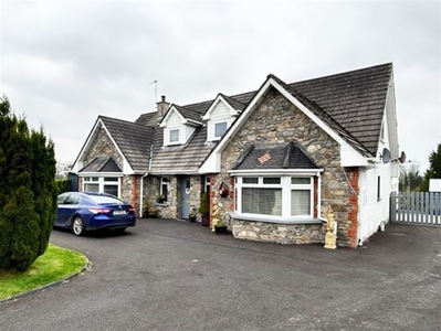 Pakenhamhall Road, Castlepollard, Westmeath