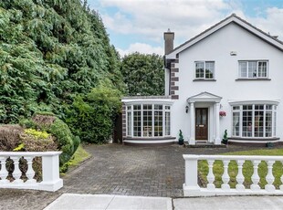 1 Oakleigh Court, Malahide, County Dublin