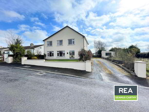 9b Knockroe, Castlerea