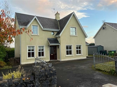 12 Cul Daire, Lissycasey, County Clare