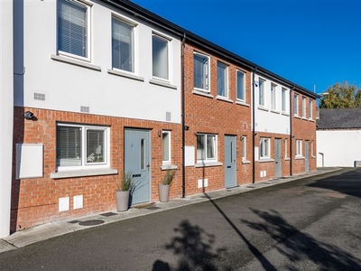 10 Dawson Place, Arbour Hill, Dublin 7