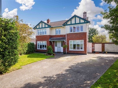 17 Glencairn Heath, The Gallops, Leopardstown, Dublin 18