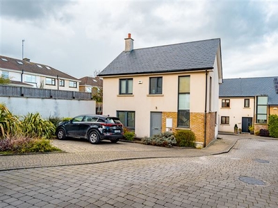 29 The Mews, Malahide, County Dublin