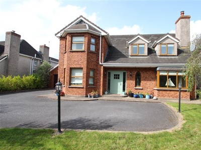 4 Heatherfield Lawn, Carrigaline, Cork