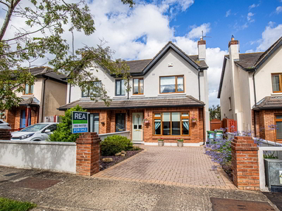 4 Woodlands Manor, Gorey