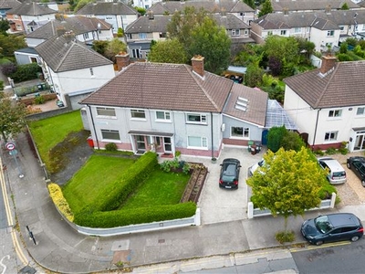 552 Collins Avenue West, Whitehall, Dublin 9