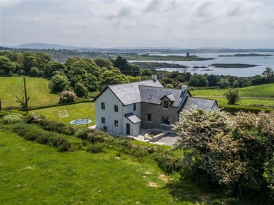 Mannin House, Skeaghanore East, Ballydehob, Cork